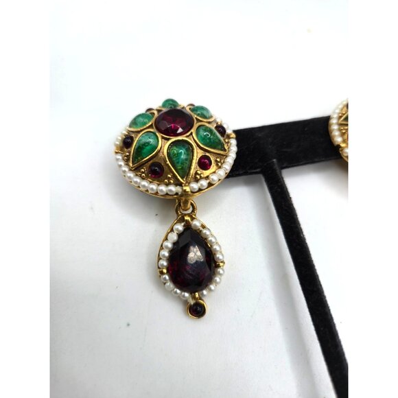Vintage 1980s Runway Statement Earrings Ruby Emerald Glass Gold Tone Clip On - Picture 4 of 5
